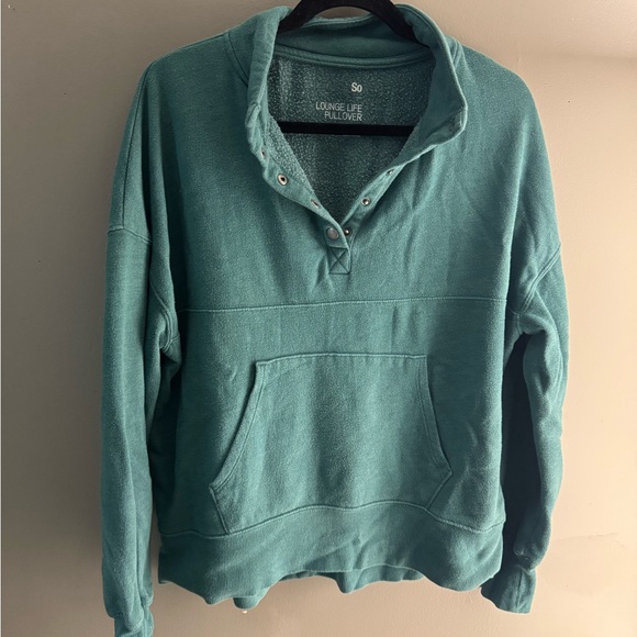 So Lounge Life Pullover - Picture 1 of 3